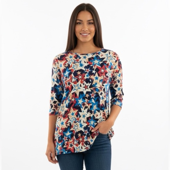 LulaRoe medium star print Irma Top - Picture 1 of 4